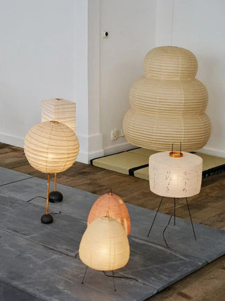 Akari Table Lamp 10.2"