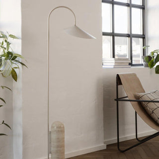 Arum Floor Lamp 16.9"