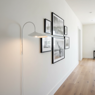 Arum Wall Lamp
