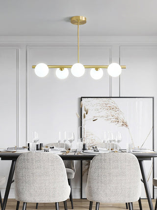 Castell Chandelier