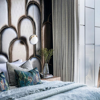 Crescent Pendant Lamp
