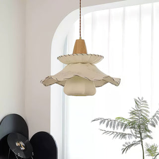 Daisy Charm Pendant Light 17.7"