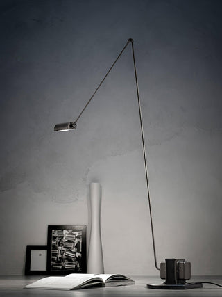 Apex Flex Table Lamp 4.3"